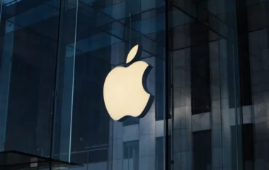Apple applicherà commissioni del 30% alle vendite di NFT